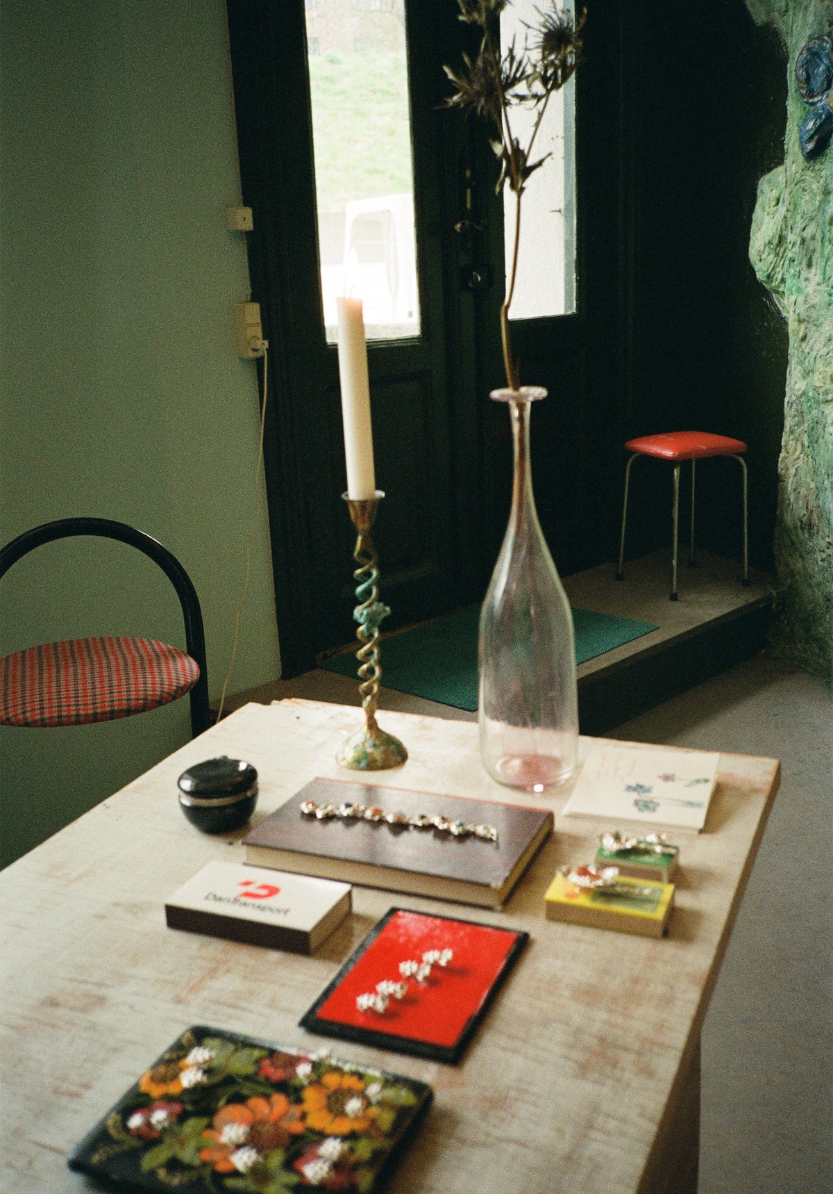 <p>displaying our jewelry on our till. </p>