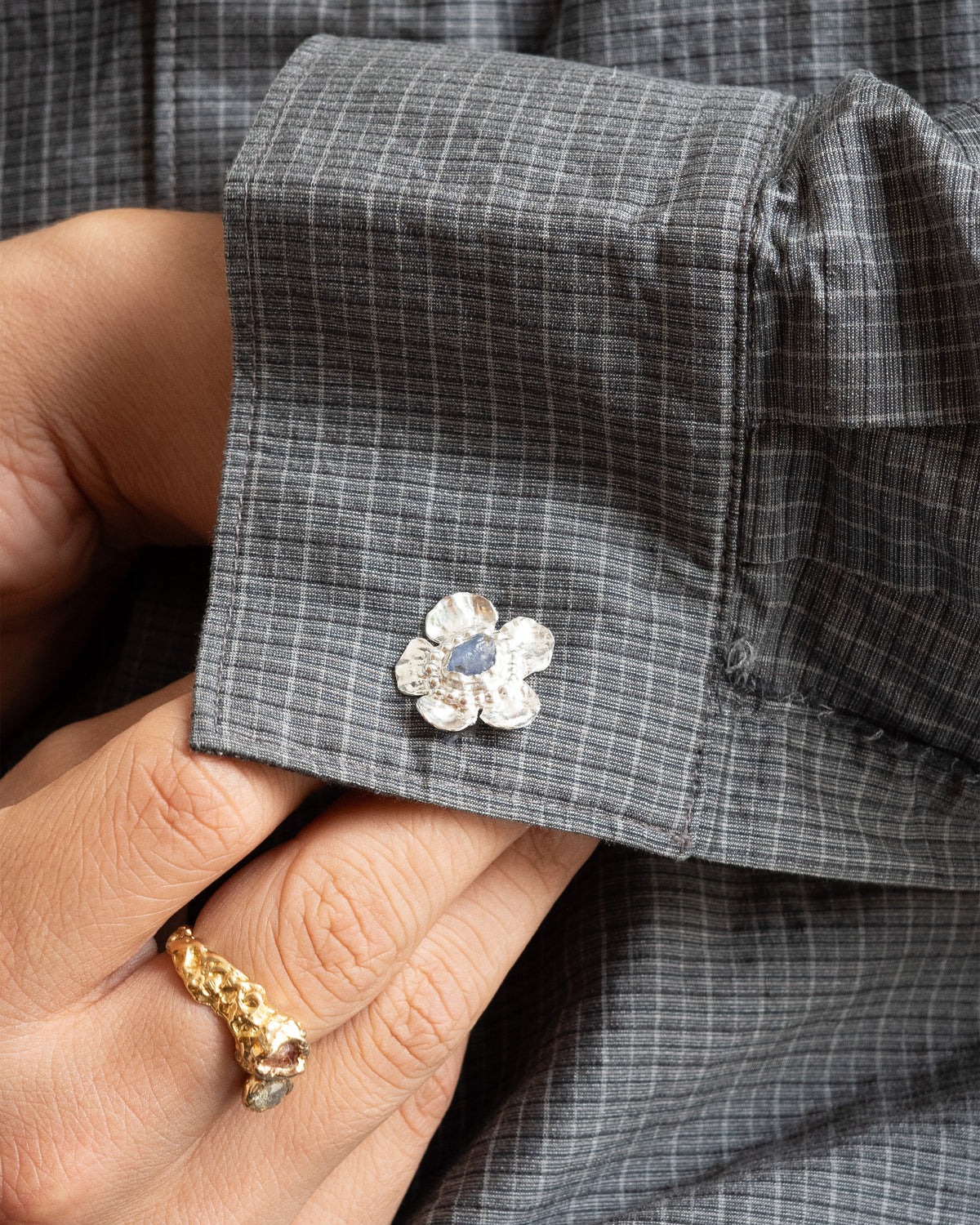 ida cufflinks with garnet and spinel