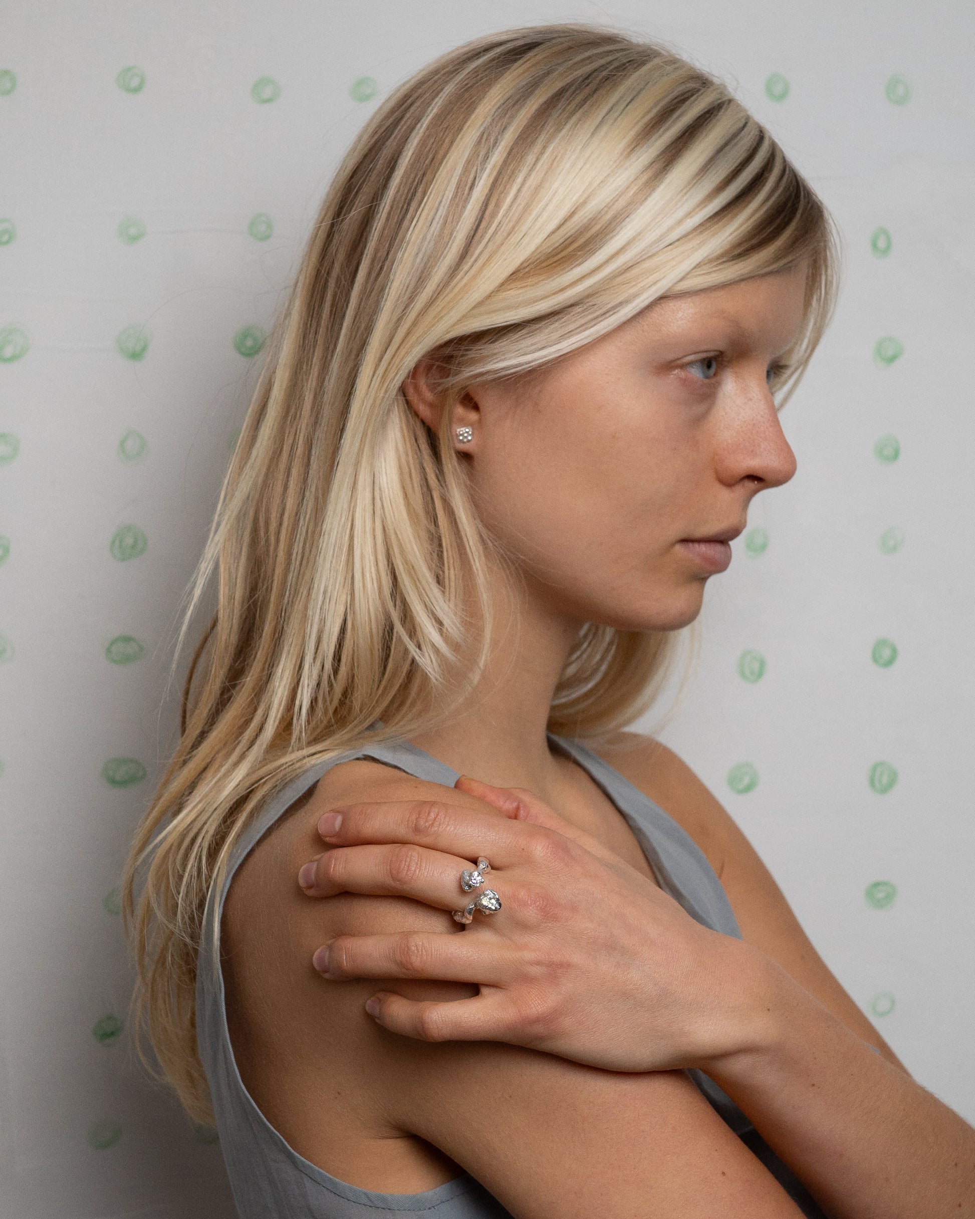 kasper with pink sapphire and green garnet